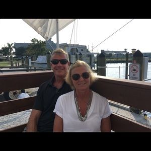 Meet your Posher, Angie